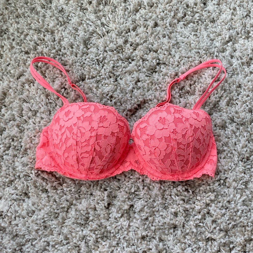 VS PINK push-up bra